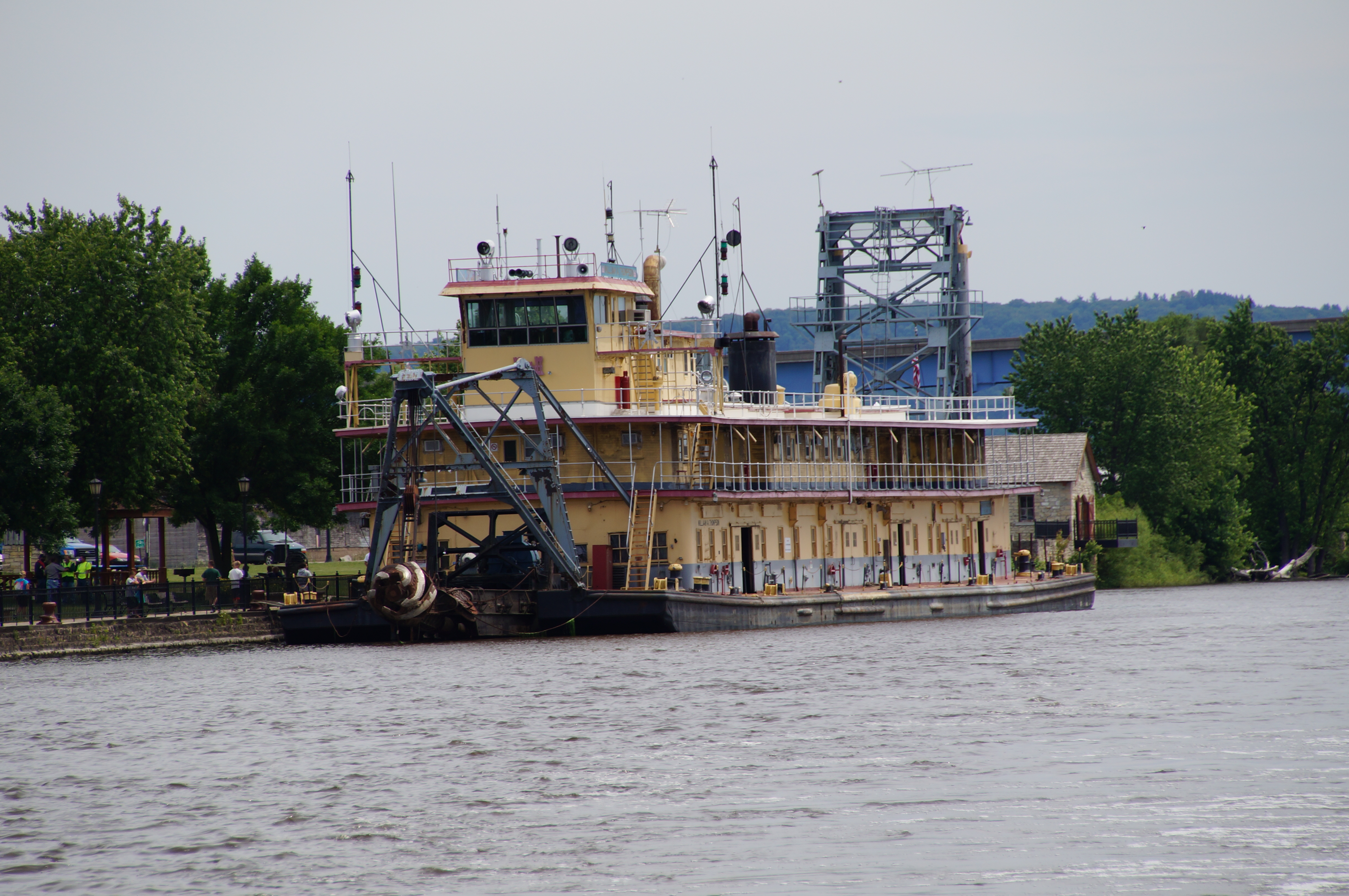 Dredge William A. Thompson in Prairie du Chien, Wis.