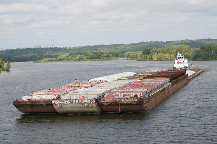 Mississippi River tow