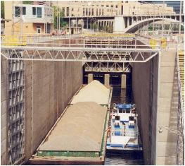 Tow in Upper St. Anthony Falls lock